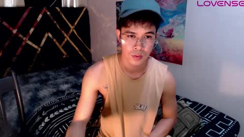 asiancum_peter online show from March 4, 7:27 am