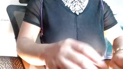 asianhardrillerrobi online show from March 18, 6:03 pm