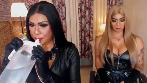 Ara online show from March 3, 8:11 pm