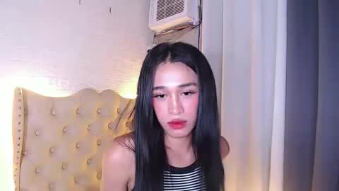 asianpetite_ivy online show from November 10, 1:14 pm