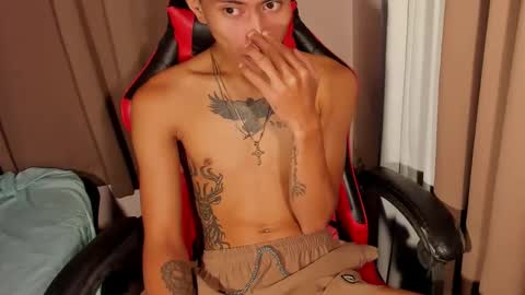 mark online show from February 18, 9:09 pm