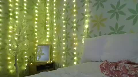 Alice online show from February 21, 1:44 pm