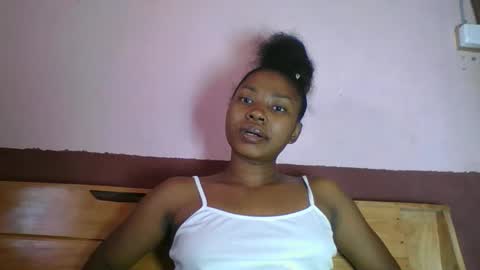 asmiraa online show from February 23, 11:23 am