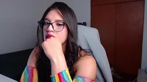 Ash online show from December 1, 11:03 pm