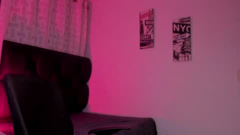 astonhills online show from September 28, 4:43 am