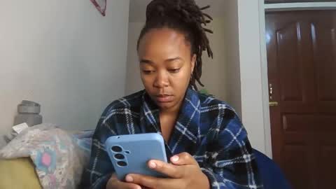 Atara Seren online show from June 8, 1:39 am