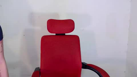 ate_girlxx online show from May 11, 12:56 pm