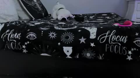 Athena online show from February 12, 8:45 pm