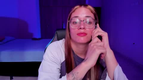 atenas online show from February 27, 7:04 pm