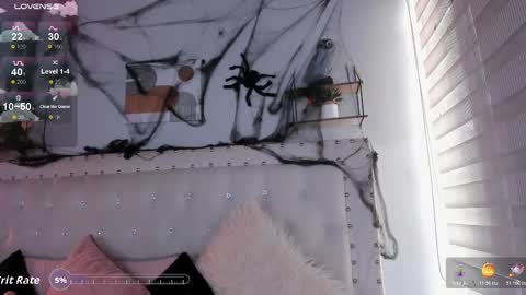 ATENEA online show from October 25, 5:24 pm