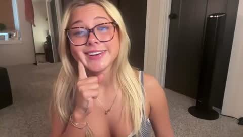 Athena online show from July 31, 10:22 pm