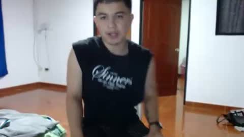 Robin online show from November 23, 1:25 am