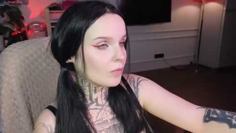 online every day between 10am-23pm online show from June 29, 7:16 am