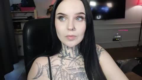 online every day between 10am-23pm online show from July 17, 11:39 pm