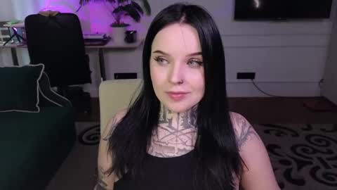 online every day between 10am-23pm online show from April 15, 1:42 am