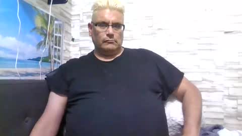 A online show from February 23, 8:06 am