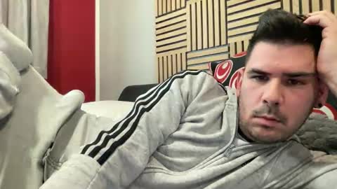 attila_csontos online show from April 14, 2:20 pm