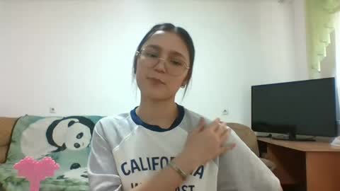 Sakura online show from May 7, 11:17 am