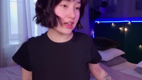 Audrey online show from March 8, 5:38 am