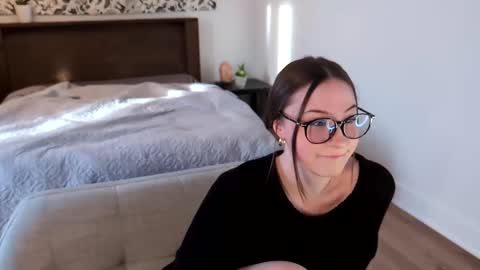 Miss Audrey online show from February 22, 10:31 pm