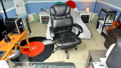 AudreyLynn online show from August 9, 3:23 am