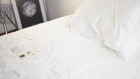 Audrey online show from November 9, 11:18 pm