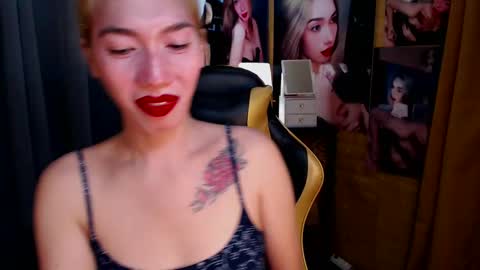 Miss awra online show from March 3, 4:47 am