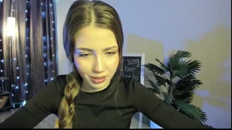 Aurora online show from January 13, 1:08 pm