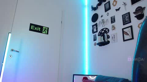 Miss A  Fansly - Auroradomina1 online show from December 22, 4:17 pm