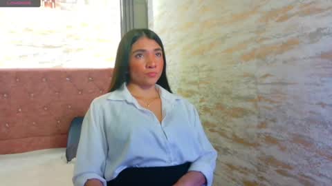 Snapshot of aurora_jones1 chatting on September 25, 3:46 am Aurora online show from September 25, 3:46 am