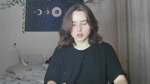 Aurora online show from January 3, 4:27 pm