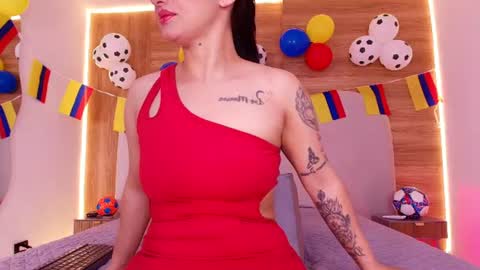 auroraa_miller online show from June 23, 3:03 am