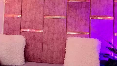 aurora online show from October 30, 8:09 pm