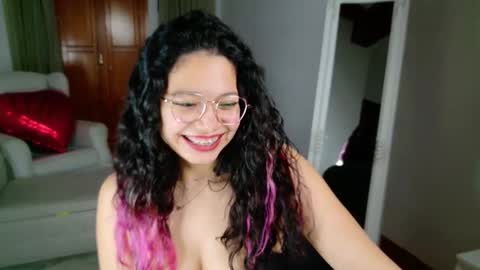 Aurora online show from March 5, 9:04 pm