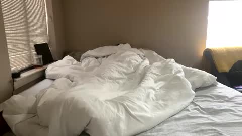 HarrisonGeorge online show from February 27, 3:26 pm