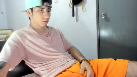 austin1119a online show from January 13, 2:41 am