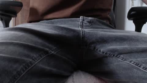 austin_breaker online show from April 12, 4:33 pm