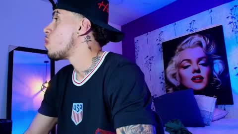 AUSTIN  online show from February 21, 7:56 am