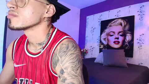 AUSTIN  online show from March 9, 6:39 am