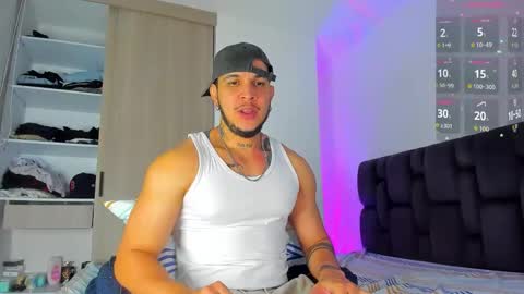 A online show from January 7, 12:48 am