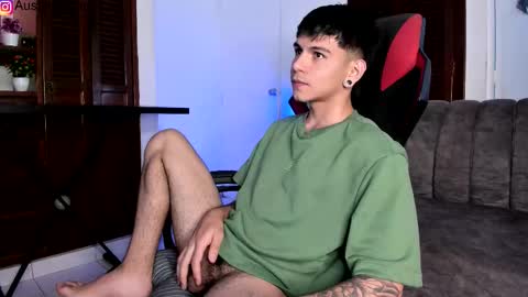 Austin online show from February 25, 8:34 pm