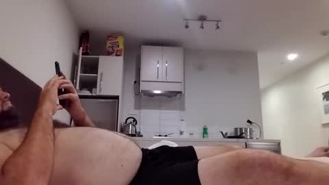 austinnz11 online show from October 13, 7:32 am