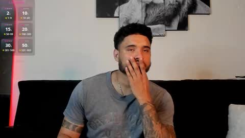 Snapshot of austintorres_ chatting on September 23, 2:49 am AustinTorres online show from September 23, 2:49 am