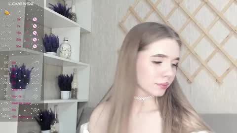 Snapshot of auto_baby chatting on October 10, 11:38 am Dasha online show from October 10, 11:38 am