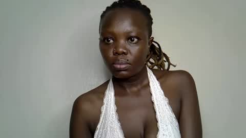 autumnbeagle online show from November 7, 3:14 pm