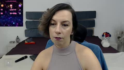 AutumnOpal online show from February 10, 11:23 pm