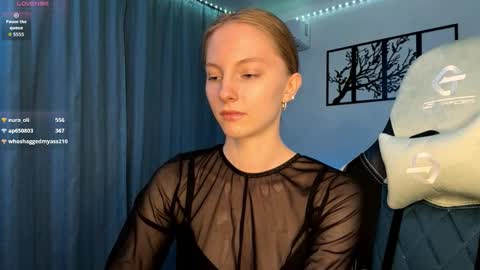 Annie online show from November 21, 4:05 pm