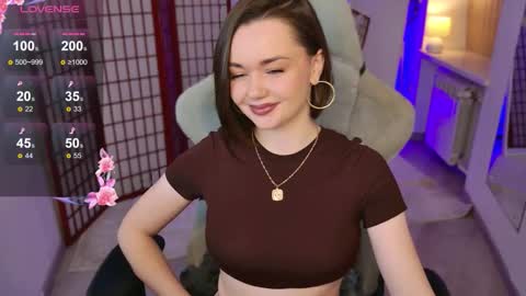 Ava online show from November 12, 2:30 pm