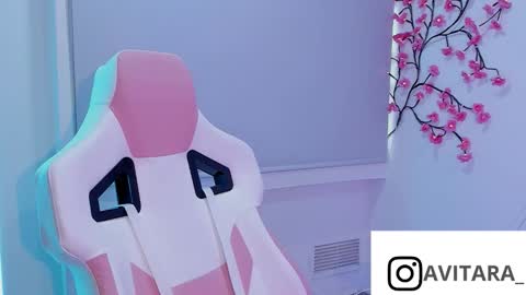              online show from December 21, 10:05 pm