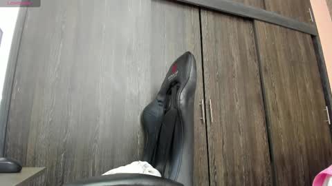 AVA online show from March 11, 5:57 am